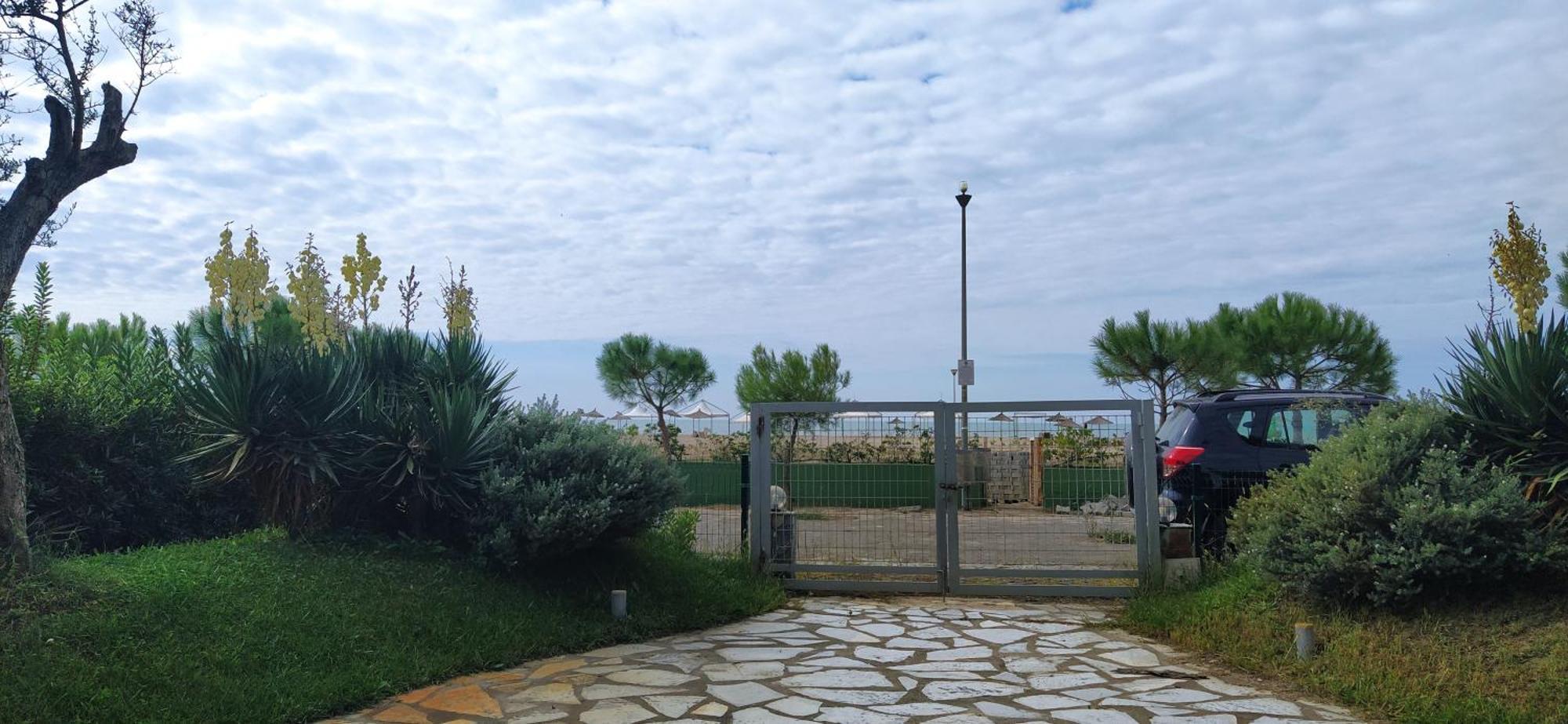 Vacation Home In Gjiri I Lalezit, Lalez, Durres Exterior photo